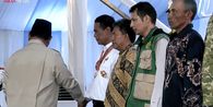 Prabowo Anugerahkan Bintang Jasa dan Satya Lancana Wirakarya untuk Mentan Amran hingga Bupati Karawang