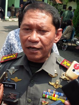 Komandan Korem 074/Warastratama Surakarta Kolonel Inf Rafael Granada Baay di Makorem 074/Warastratama Surakarta, Solo, Jawa Tengah, Jumat (15/2/2019).
