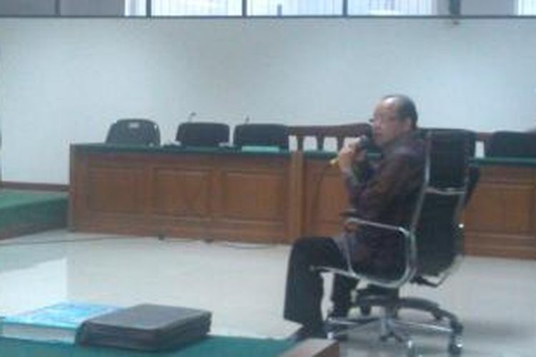 Sidang Mantan Ketua Komisi VII DPR RI Sutan Bhatoegana di Pengadilan Tipikor, Senin (6/4/2015), diundur karena tidak didampingi oleh tim penasihat hukum.