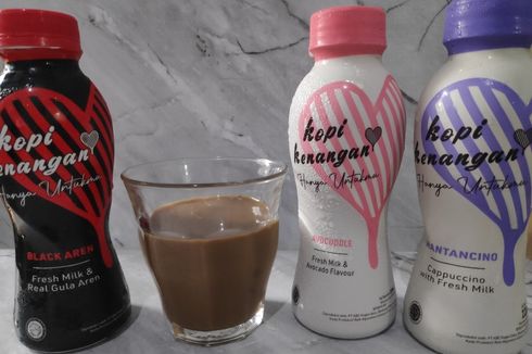 Mencoba 3 Varian Kopi Kenangan Hanya Untukmu, Bagaimana Rasanya? 