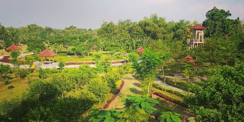 Tempat wisata bernama Taman Candi di Kabupaten Ngawi, Jawa Timur (Instagram @taman_candi).