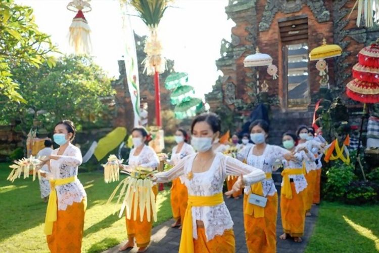 tarian tradisional masyarakat Bali