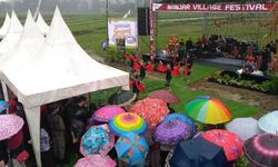 Banjar Village Festival Digelar di Tengah Guyuran Hujan