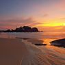 6 Pantai di Kulonprogo Yogyakarta dengan Pemandangan Sunset Terbaik