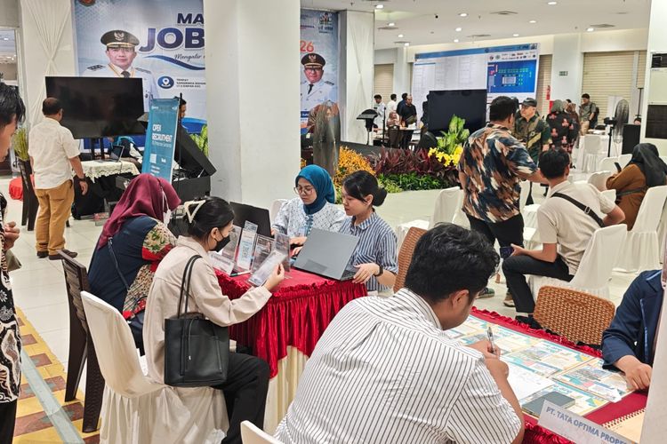Ribuan Pencari Kerja Disambut 764 Lowongan di Mahakam Job Fair 2026