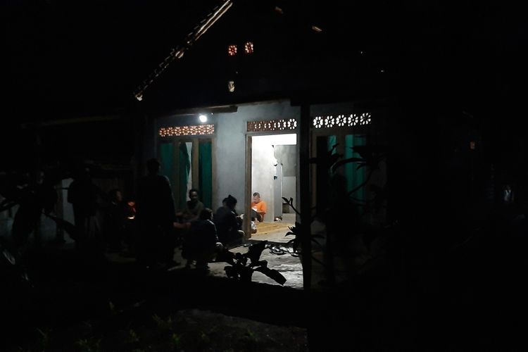 Lokasi Rumah yang digeledah Pihak Kepolisian di Dusun Teguhan RT04, RW 05, Desa Wunung, Kecamatan Wonosari, Gunungkidul Rabu (25/12/2019)