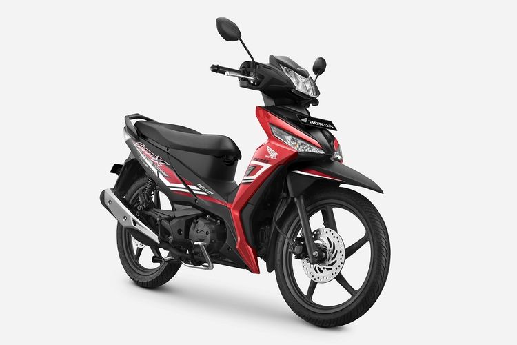 Honda menyegarkan tampilan Honda Supra X 125 dengan tampilan warna serta desain stripe baru               