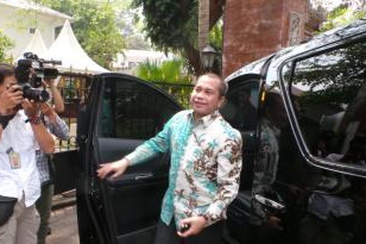Politisi PKB Marwan Jafar ketika hendak bertemu Presiden Joko Widodo di Istana 