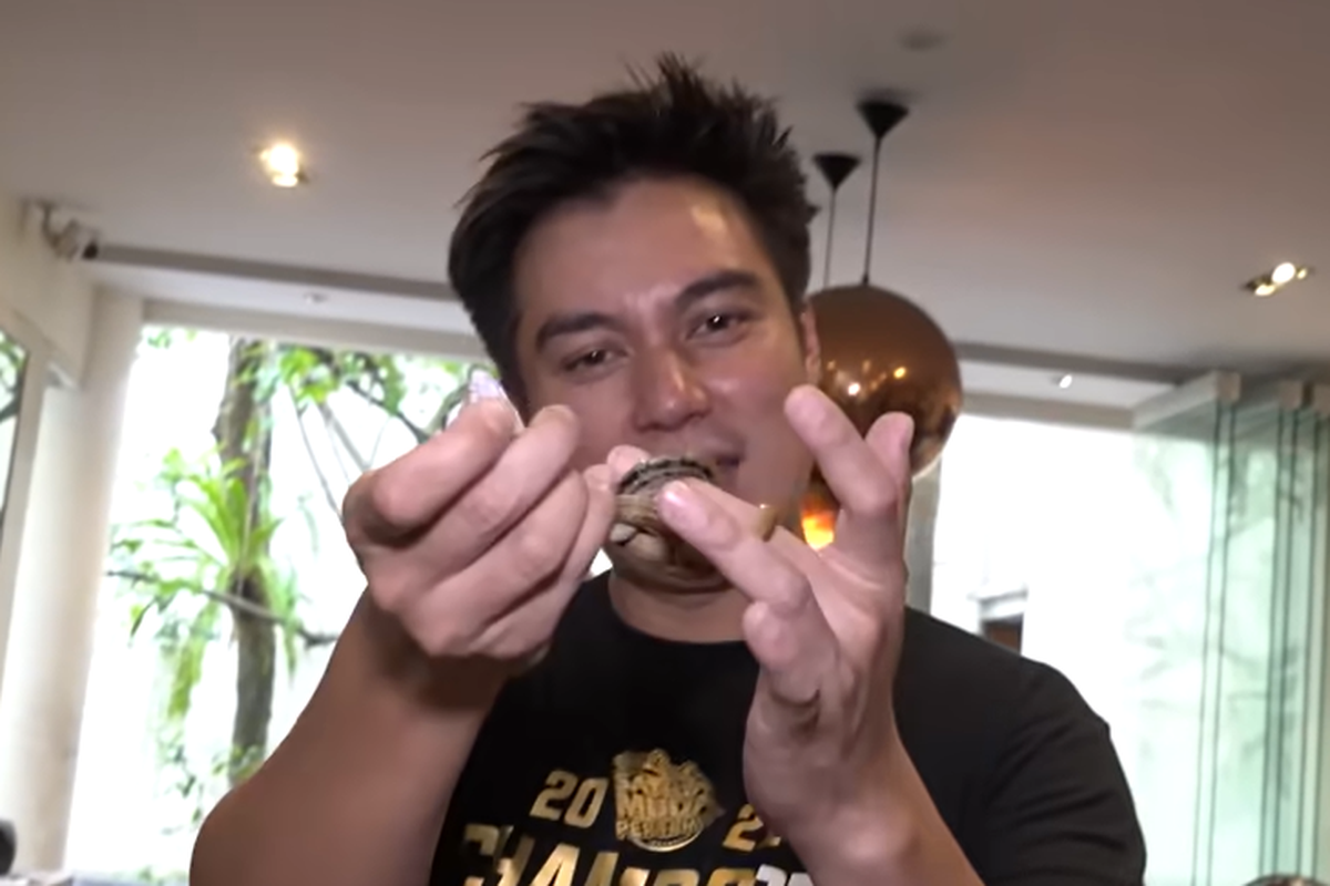 4 rumah artis dimasuki ular terbaru kediaman baim wong