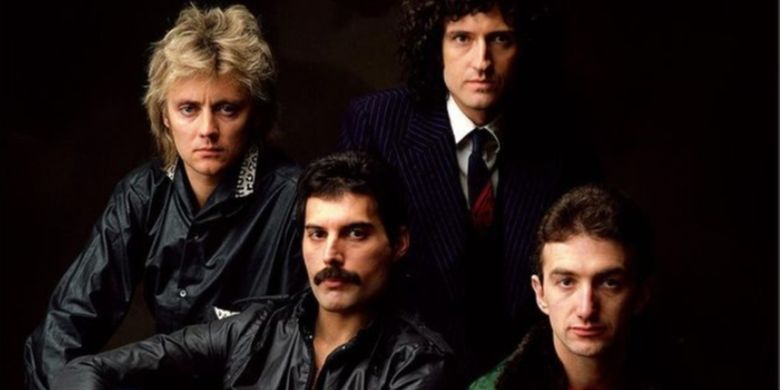 24 Agustus 1975, Queen Mulai Rekaman 