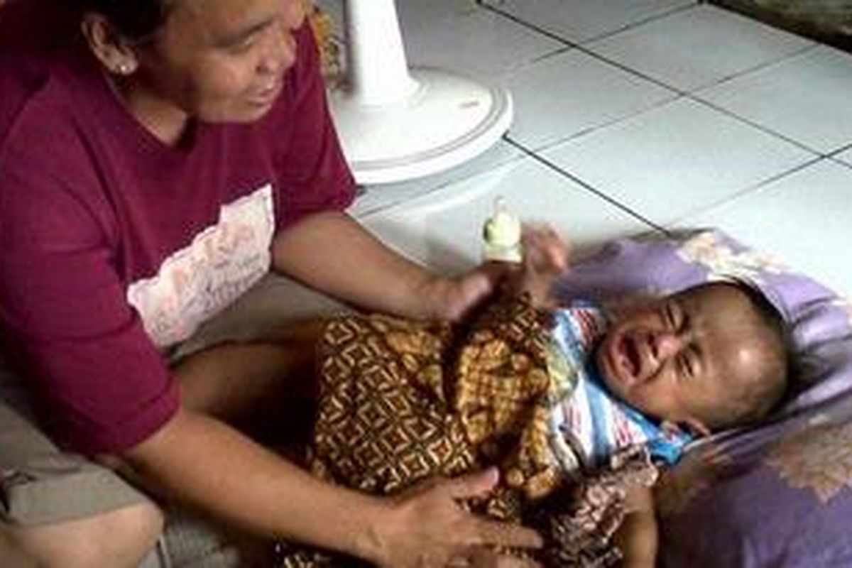 Muhammad Alfian (1 tahun 9 bulan), salah satu bayi penderita gizi buruk di Kecamatan Serpong, Tangerang Selatan.