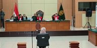 Dokter Tifa Didakwa soal Tuduhan Ijazah Palsu, 