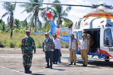 Gunakan Helikopter AW169, Mahfud Kunjungi Pulau Terluar di Maluku dan Tegaskan Peran Pemerintah