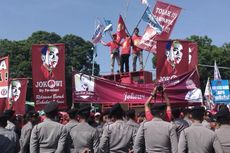 Pendukung Prabowo-Hatta dan Jokowi-JK Dibatasi Barikade Polisi