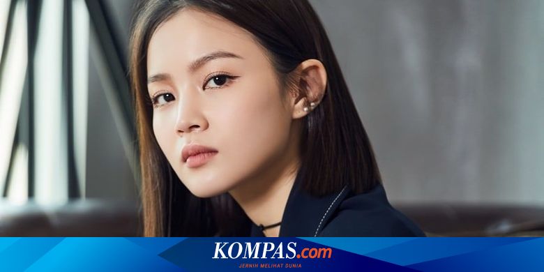 Lirik Dan Chord Lagu Holo Lee Hi Tiga tahun telah kita bersama lagu perpisahan seko. lirik dan chord lagu holo lee hi