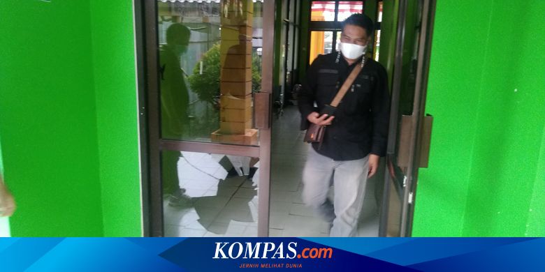 Oknum Polisi Perusak Rumah Sakit Ternyata Anggota Satlantas, Bukan Brimob - Vimarsana News