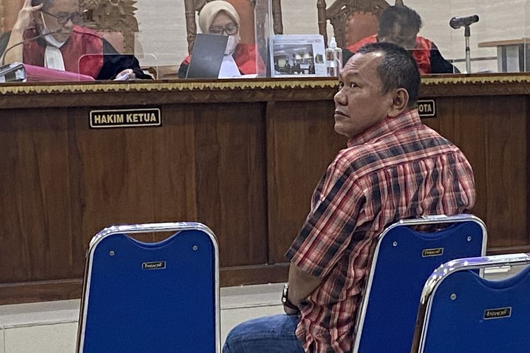 Sekretaris PWNU Lampung Aryanto Munawar ketika menjadi saksi kasus suap Unila di Pengadilan Tipikor Tanjung Karang, Kamis (9/3/2023).