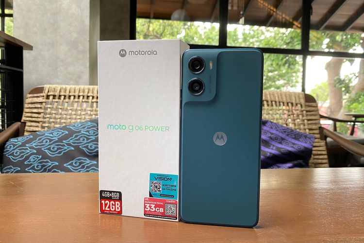 HP Moto G06 Power, HP 1 jutaan dengan baterai 7000 mAh, yang rilis 9 Oktober 2025