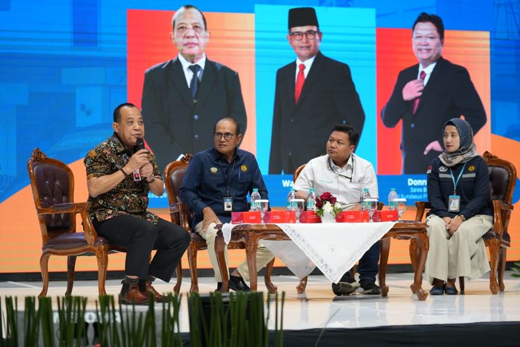 Badan Pengatur Hilir Minyak dan Gas Bumi (BPH Migas) menggelar Seminar Penerbitan Surat Rekomendasi dan Layanan Publik di Jatim Fest 2024, Surabaya, Kamis (3/10/2024).