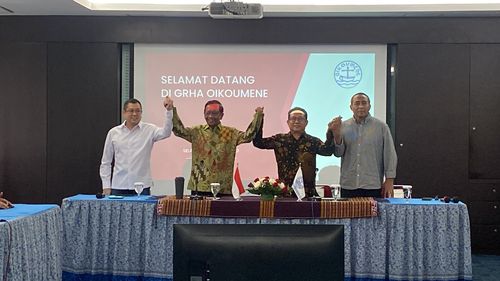 Didampingi Hary Tanoe, Mahfud MD Bertemu Ketum Persekutuan Gereja Indonesia