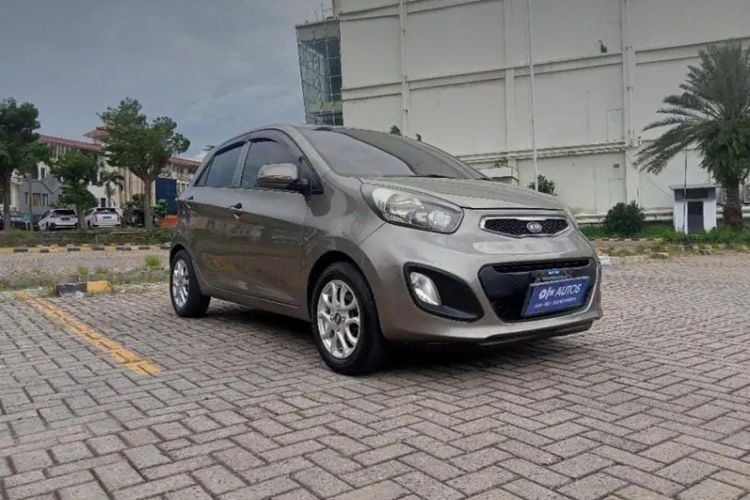 Kia Picanto 2012 коричневый