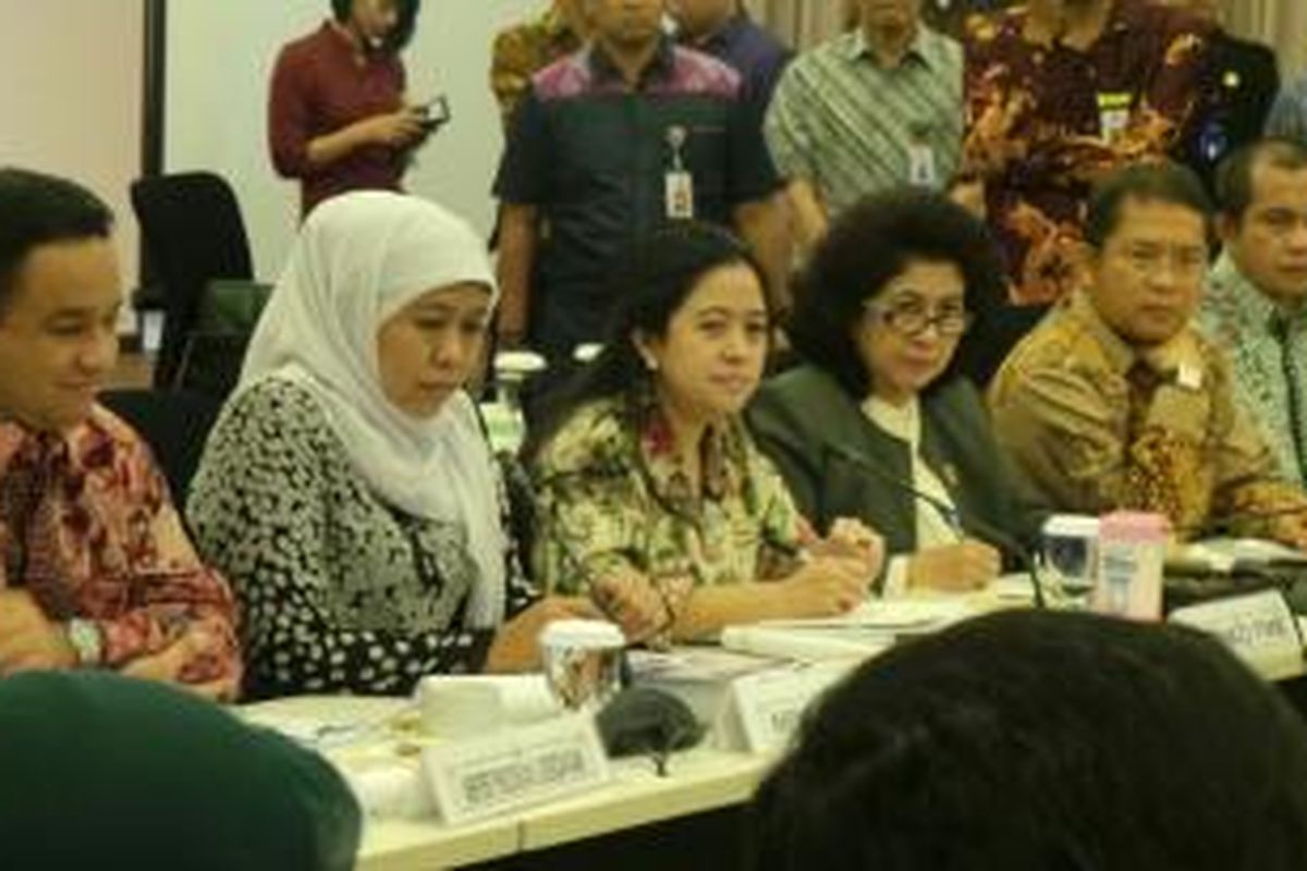 Konferensi pers mengenai Kartu Indonesia Sehat, Jumat (31/10/2014)