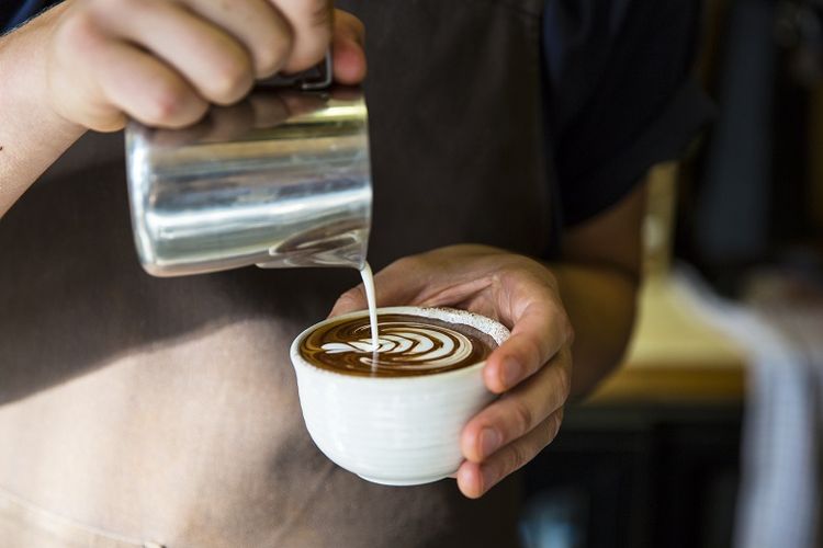 Penyajian kopi di salah satu kafe di Melbourne, Australia