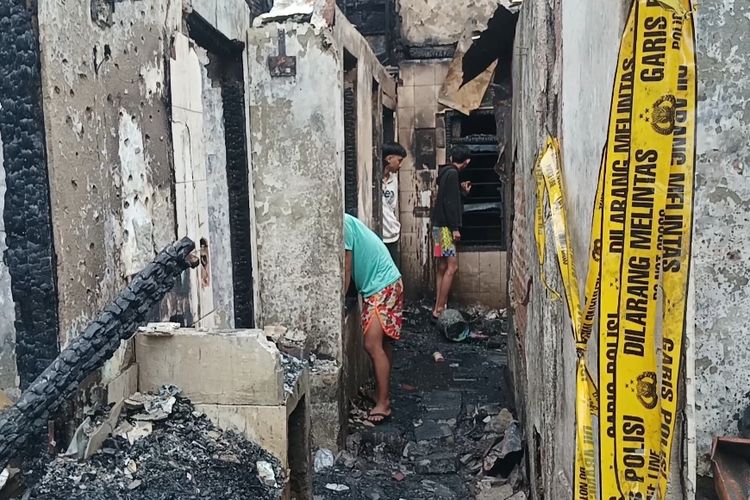 4 Jam Api Berkobar di Johar Baru Jakpus, 31 Rumah Hangus Terbakar