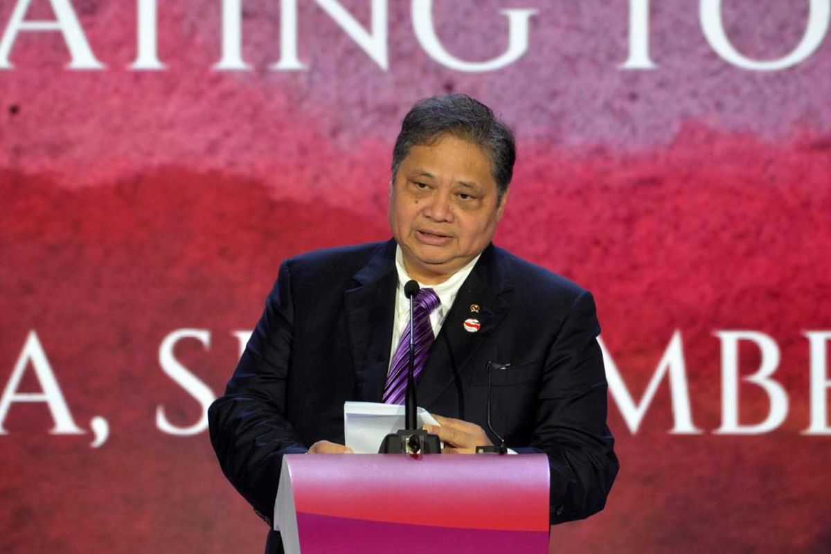 Menteri Koordinator Bidang Perekonomian (Menko Perekonomian) Airlangga Hartarto dalam ASEAN Business and Investment Summit (ABIS) 2023 Plenary Session dengan tema ?Aligning ASEAN?s Private Sector Priorities to the Global Agenda,? Minggu (3/9/2023).
