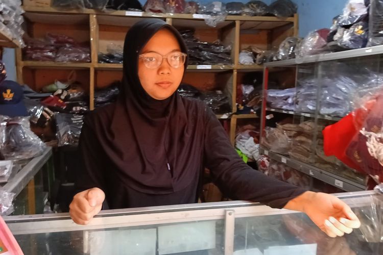 Cerita Anak Tukang Seragam di Subang Lolos SNBP ITB, Orangtua Sempat Khawatirkan Uang Kuliah