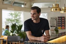 Baru, T-shirt Uniqlo Kolaborasi Bareng Petenis Roger Federer