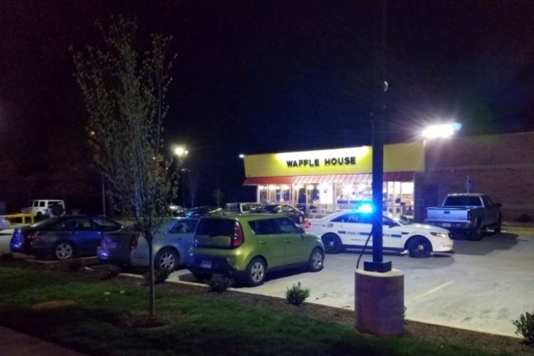 Sebanyak 4 orang tewas dan 2 lainnya terluka dalam insiden penembakan terjadi di restoran Waffle House, Nashville, Amerika Serikat, Minggu (22/4/2018) dini hari.  (Twitter/Kepolisian Metropolitan Nashville)