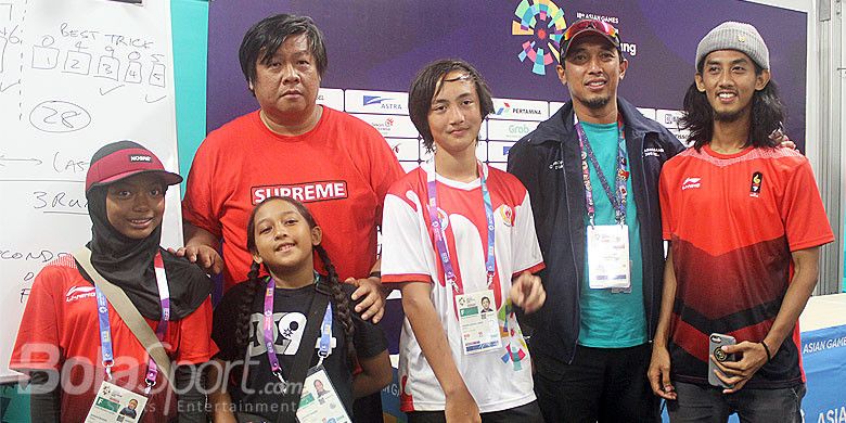 Atlet dan pelatih Skateboard Indonesia, siap mempersembahkan medali cabang skateboard untuk Indonesia di Asian Games 2018 di Palembang.