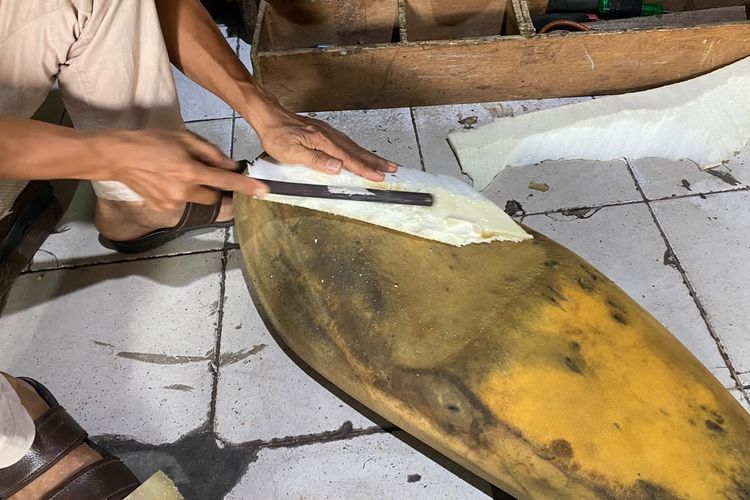 Jok Motor Dipapas, Ini Dampak Busa Jok Tipis untuk Pinggang