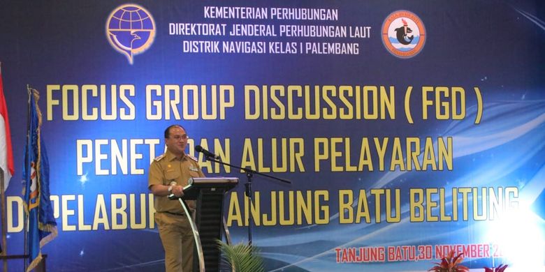 Gubernur Provinsi Kepulauan Bangka Belitung (Babel), Erzaldi Rosman dalam Focus Group Discussion Alur Pelayaran Pelabuhan Tanjung Batu, Kabupaten Belitung, di Hotel BW Suite, Belitung, Selasa (1/12/2020).
