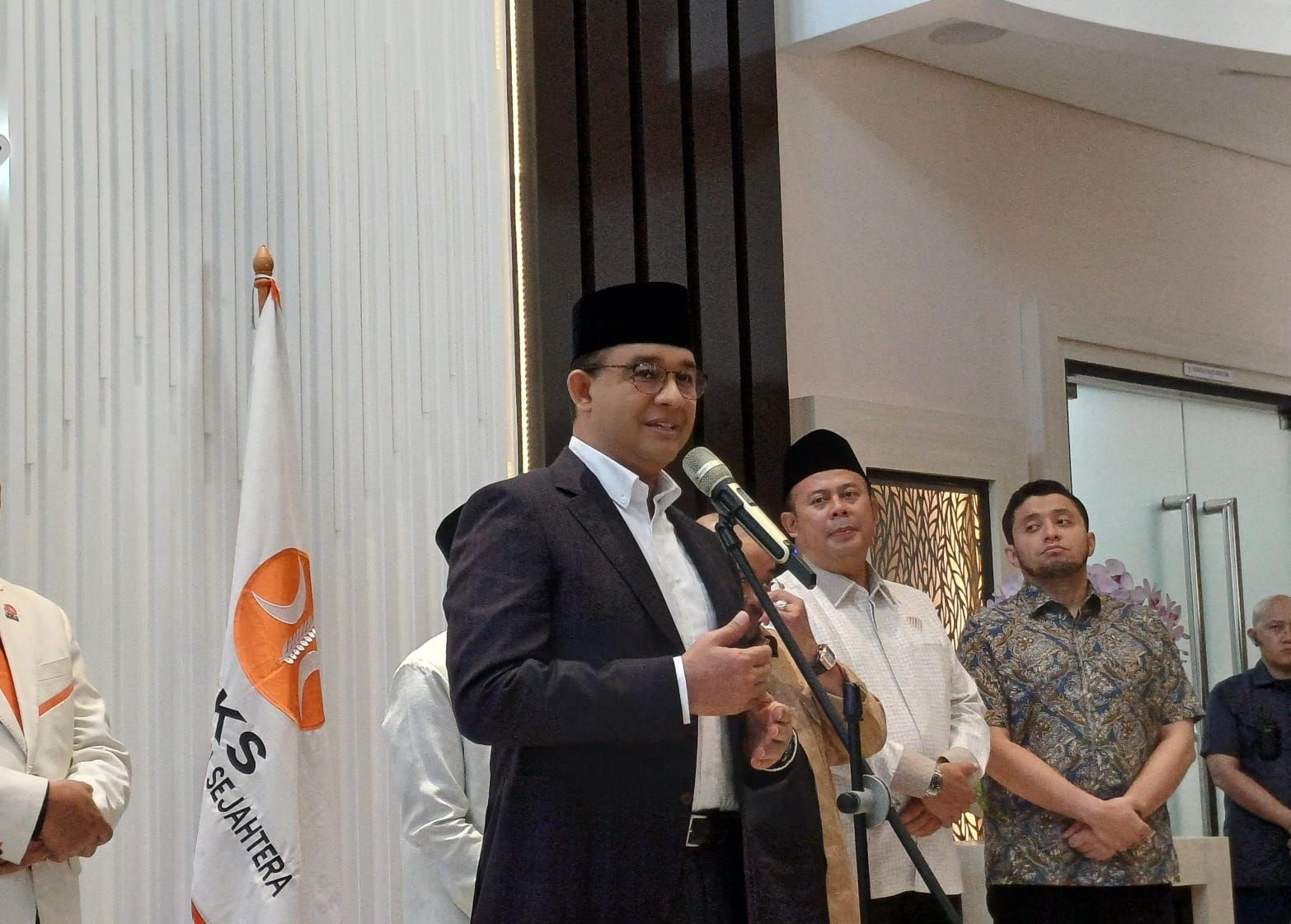 Tak Dukung Anies Maju Pilkada DKI, PKS: Beliau Tokoh Nasional, Jangan Kembali Jadi Tokoh Daerah