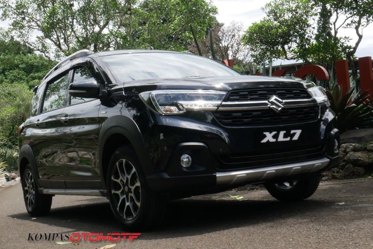 Modifikasi Suzuki  XL7  Bergaya Sporty Kental Jiwa Muda 