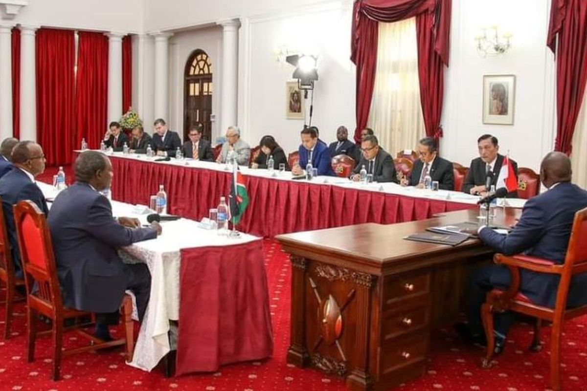 Screen grab from Instagram shows Coordinating Minister for Maritime Affairs and Investment Luhut Binsar Pandjaitan during his visit to Kenya. 