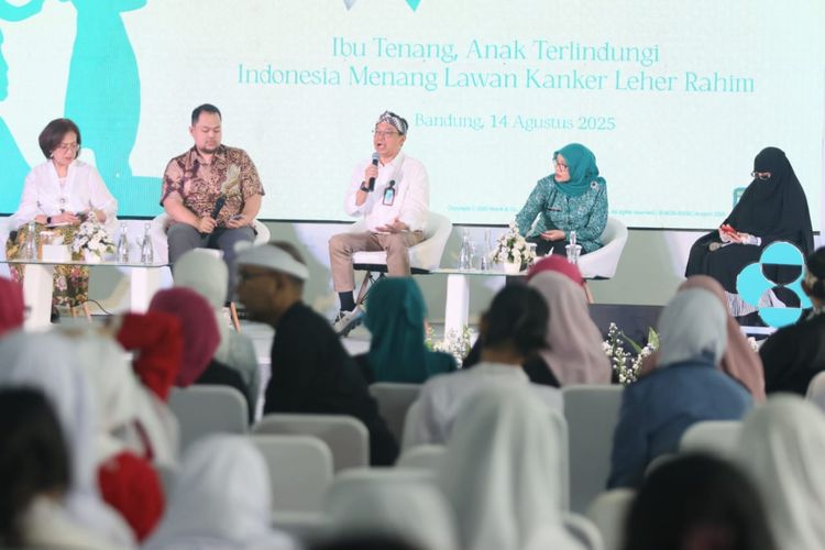 Dokter Spesialis Anak RSHS Bandung, dr. Rodman Tarigan, Sp.A(K), menegaskan perlunya edukasi HPV sejak dini untuk mencegah kanker leher rahim. 