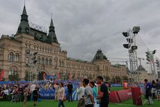 Football Park Moskwa, Keriaan di Tengah Red Square