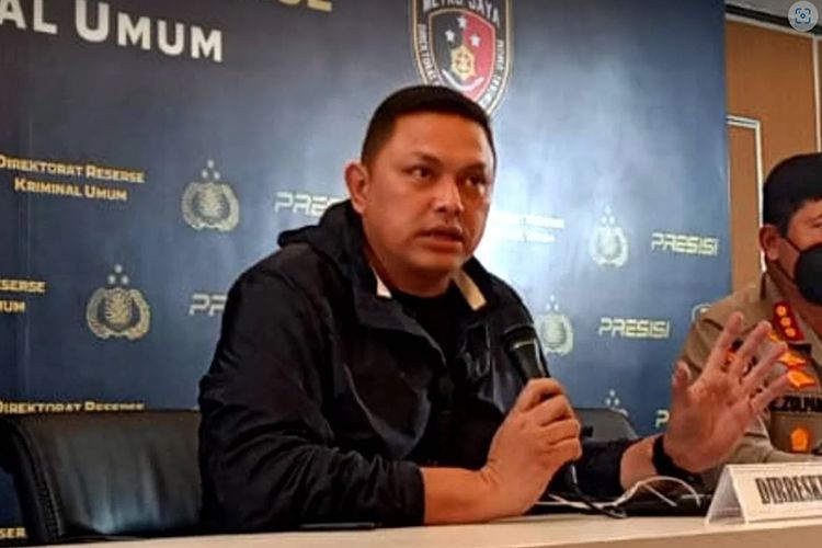 Dirreskrimum Polda Metro Jaya Kombes Hengki Haryadi berjanji akan menindak tegas segala bentuk premanisme di wilayah Jakarta. 

