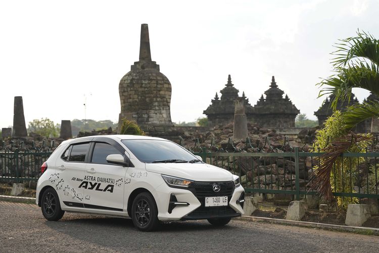 Test drive Daihatsu Ayla di Yogyakarta