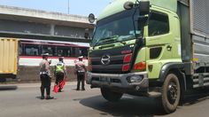 Hari Kedua Penerapan Ganjil Genap di Tol Japek, Arus Lalin Normal