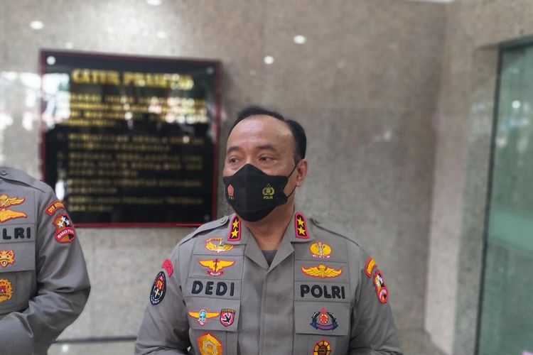 Kepala Divisi (Kadiv) Humas Polri Irjen Dedi Prasetyo di Mabes Polri, Jakarta, Selasa (21/6/2022).