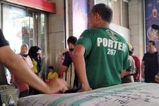 Kisah Porter Tanah Abang, Seharian Nongkrong di Pasar Hanya Dapat 1 Pelanggan