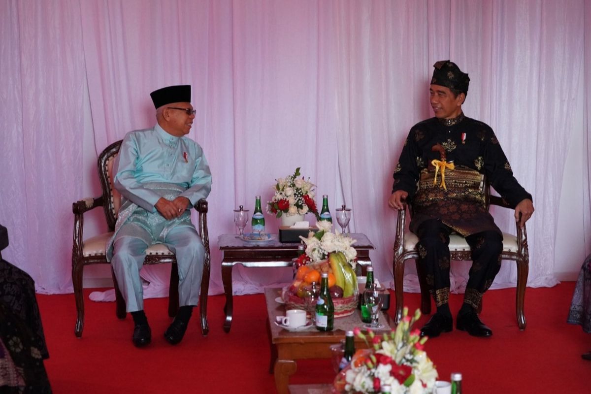Presiden Joko Widodo bersama Wakil Presiden Ma'ruf Amin saat menghadiri upacara peringatan Hari Lahir Pancasila di Lapangan Selayan Monas, Jakarta, Kamis (1/6/2023).