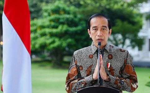 Indonesia Highlights: Many Indonesians Remain Satisfied with Government Performance: Poll | Covid-19: Indonesia Expands Public Activity Restrictions to 30 Provinces | South African Covid-19 Strain Fou