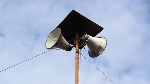 Umuh Muchtar Sebut Suara Sebelum Azan di Masjid Agung Sumedang Rentan Dipolitisasi