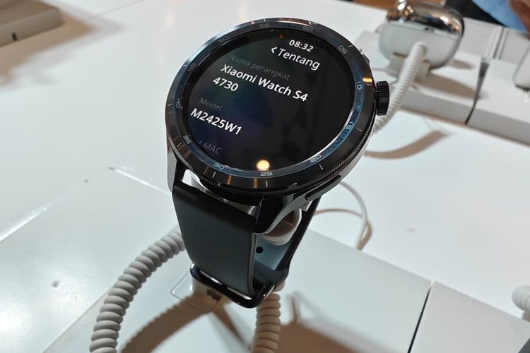 Xiaomi Watch S4.