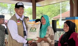 Bulog Distribusikan Bantuan Pangan Pascalebaran, Sasar Kepulauan Seribu